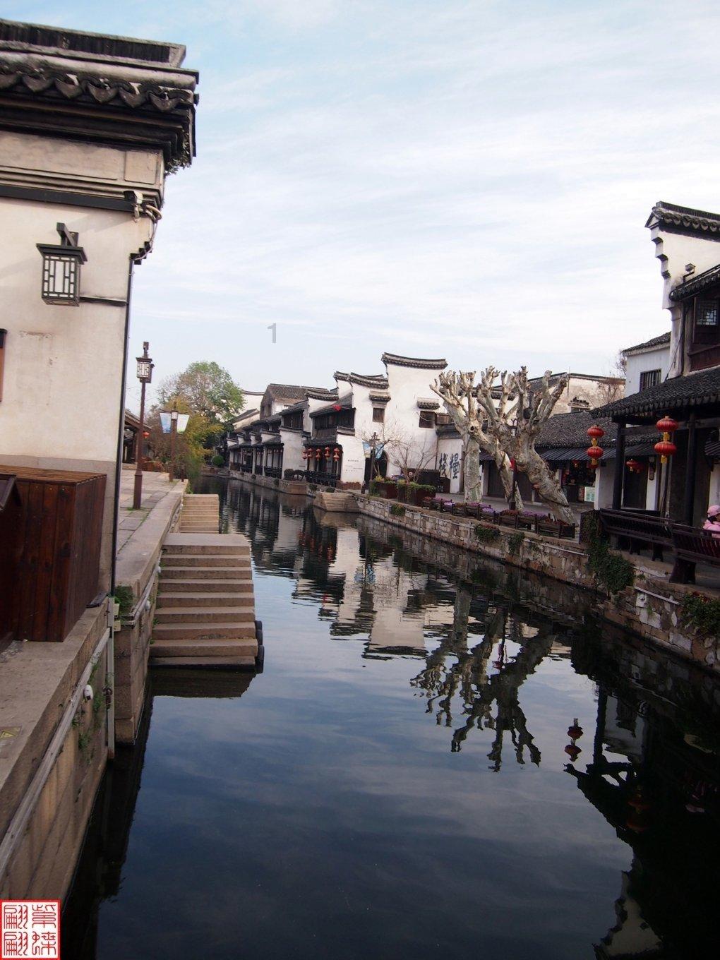 玉环：山海协作年货节火热开市